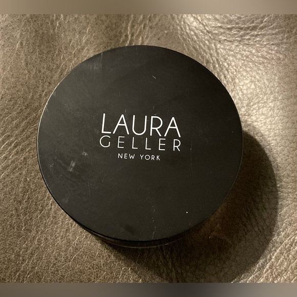 Laura Geller Filter Fix Baked Correcting Setting Powder-Universal Apricot - Picture 2 of 4